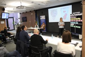 Dragica presents her business idea in front of expert commission in Sarajevo